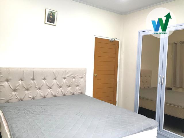 บ้านเช่าตึกใหม่พร้อมเฟอร์นิเจอร์ทันสมัย สภาพดีมาก  128 ตร.ม. 2 ห้องนอน 1 ห้องน้ำ 3 แอร์ ใกล้โรงเรียนนานาชาติฮาร์โรว์ 7