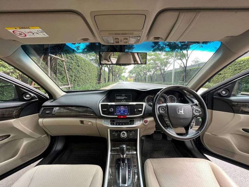 Honda Accord 2.4 TECH Sunroof ปี2015 5