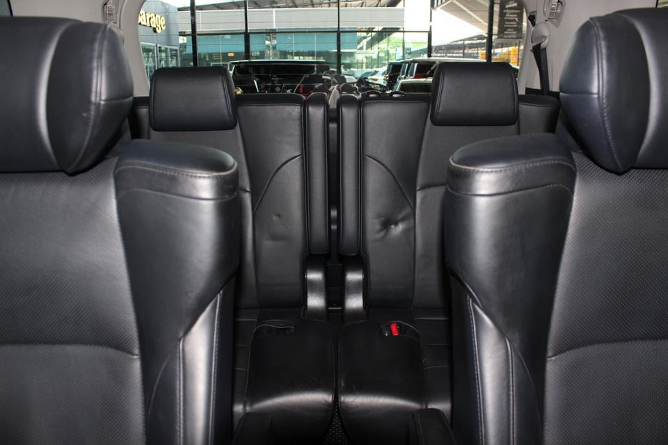 รหัสรถ JRS2055 TOYOTA VELLFIRE 40 Look ปี 2017 12