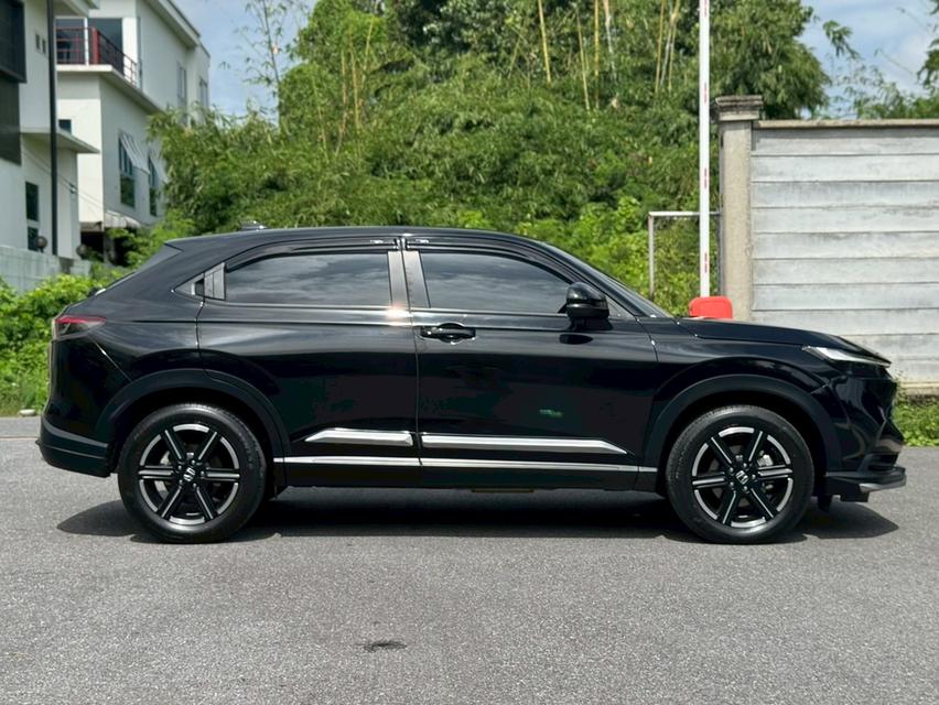 HONDA HRV Wagon 4dr E:HEV E-CVT FWD 1.5i (Hybrid) Y23 สีดำ  ออโต้  7