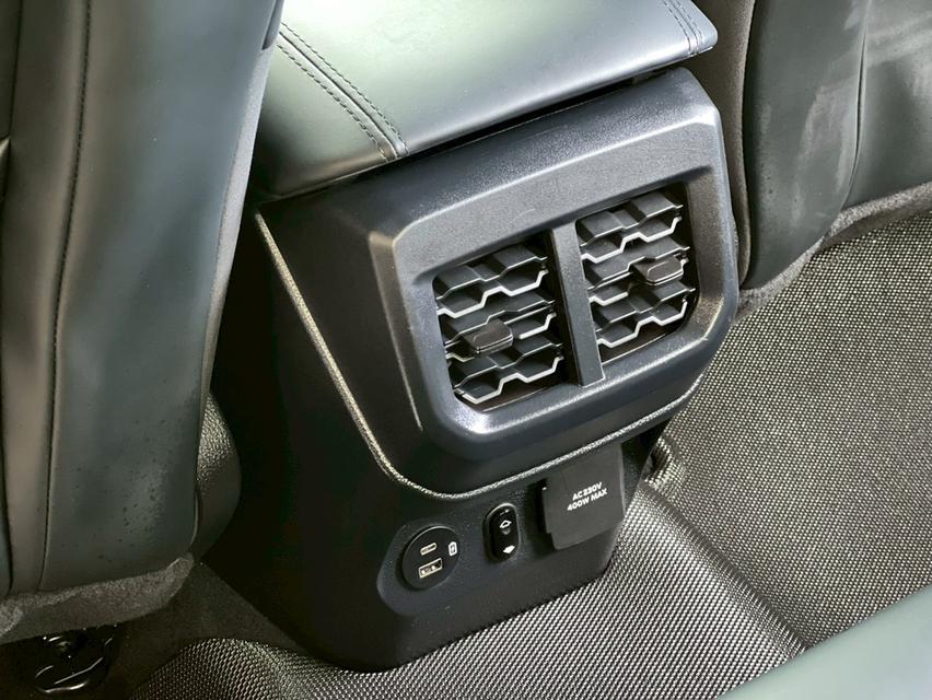 ปี 2023 FORD RANGER, 2.0 RAPTOR BI-TURBO 4WD โฉม DOUBLE CAB สีขาว เกียร์ออโต้ รูปที่ 13