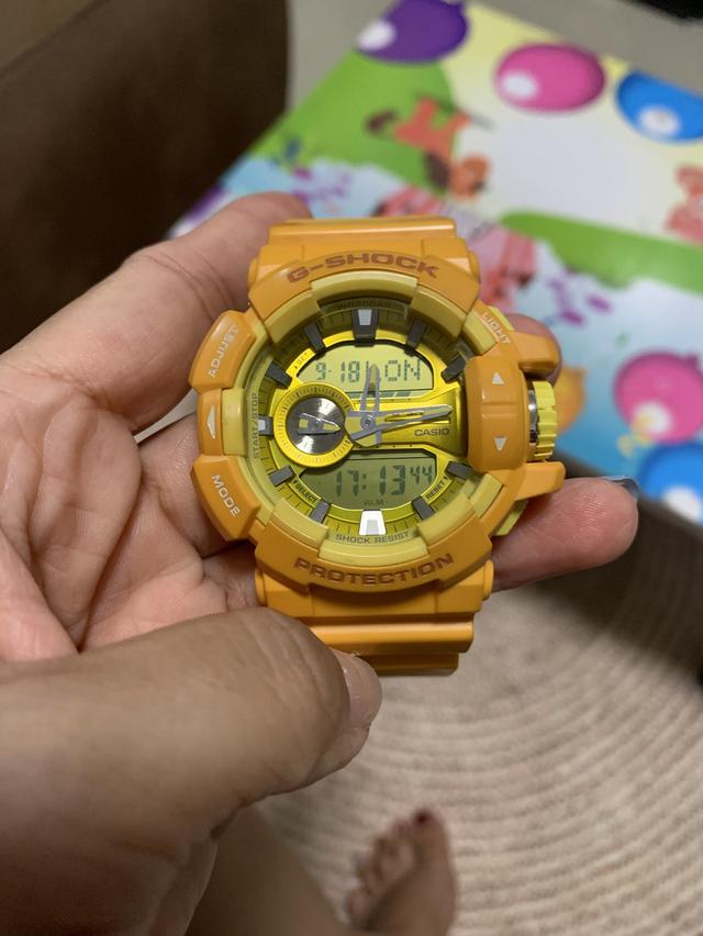 Casio G-Shock รุ่น GA-400A-9A โทนสีเหลืองสด