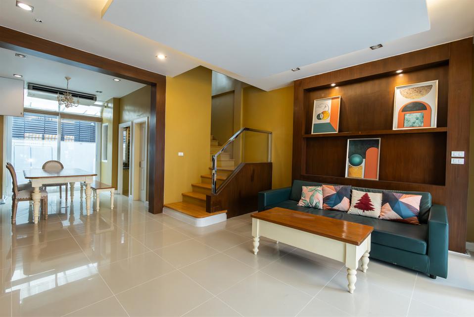 บ้านกลางเมือง เออร์บาเนี่ยน พระราม 9-ลาดพร้าว ทาวน์โฮม 3 นอน 3 น้ำ ใกล้รถไฟฟ้าสีเหลือง ลาดพร้าว 71 3