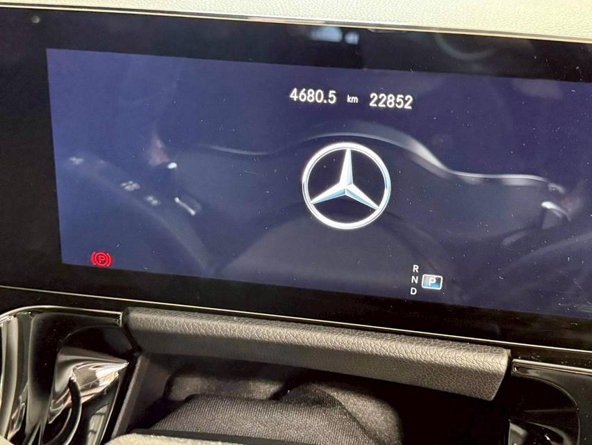 Benz GLA200 AMG ปี 2021 8