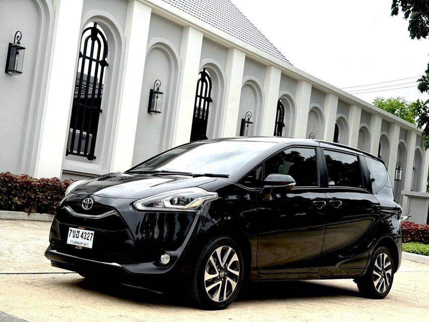 TOYOTA SIENTA 1.5V ปี 2019
