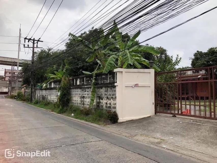 ที่ดินพร้อมสิ่งปลูกสร้าง แปลงมุมริมถนนรามคำแหง24 เหมาะแก่การลงทุน 6