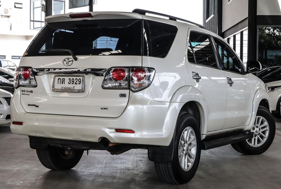 2013 TOYOTA FORTUNER 3.0V 4WD 16