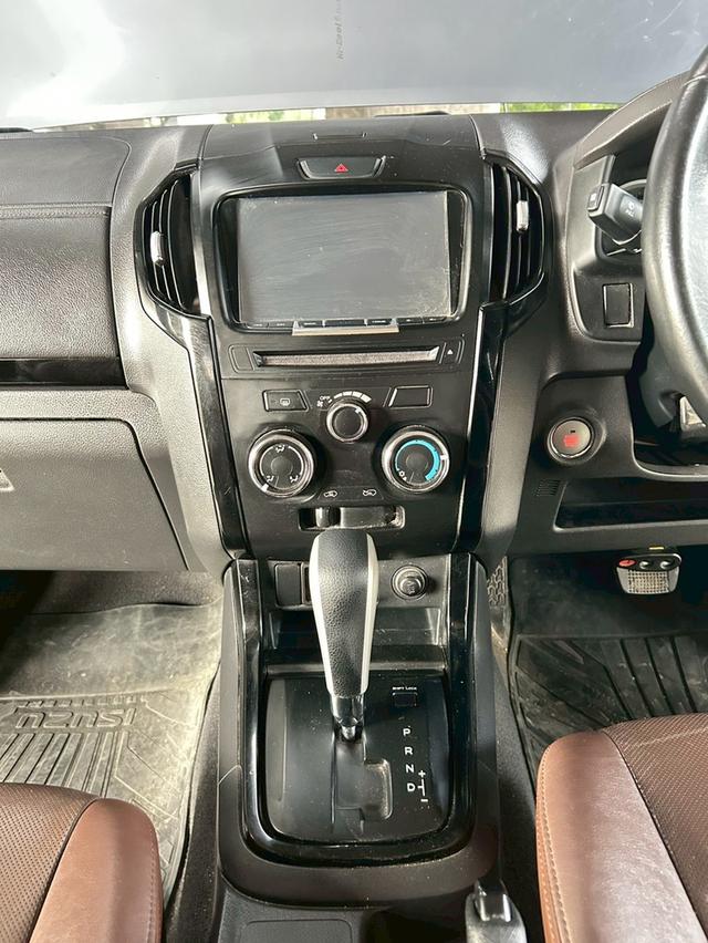Isuzu D-Max Space Cab 1.9 Z prestige Navi Hi-Lander AT 2018 14
