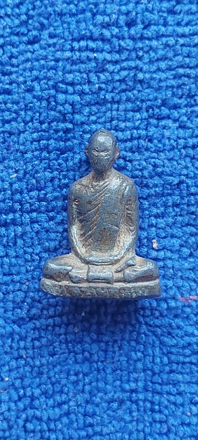 รูปหล่อหลวงพ่อเดิม วัดหนองโพ