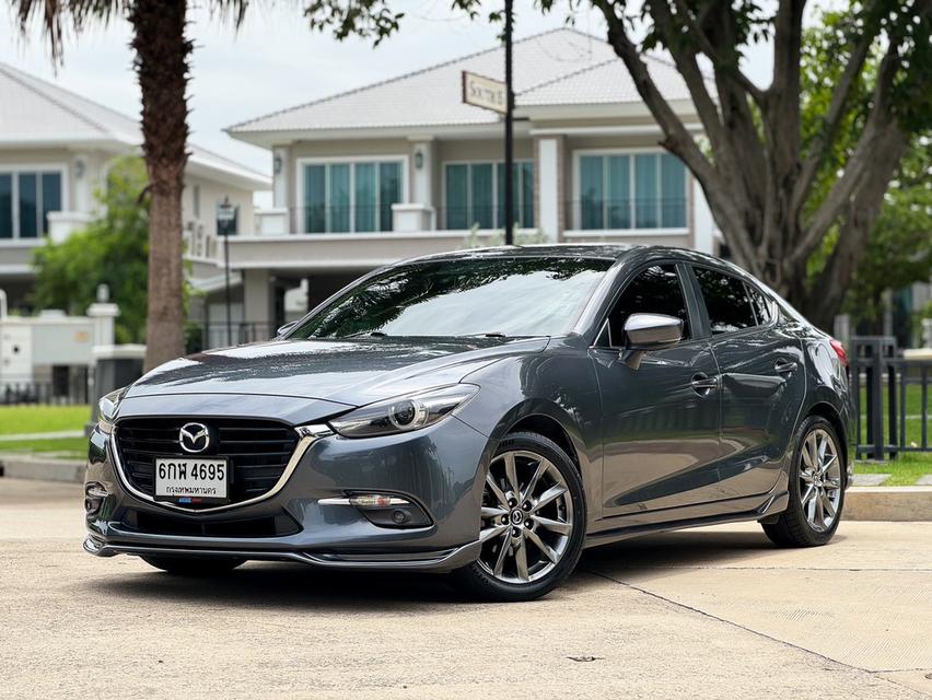 รหัสรถ AVA4695 🦀 Mazda3 Sport Sedan 2.0 Skyactive 2.0 S Top สุด 17
