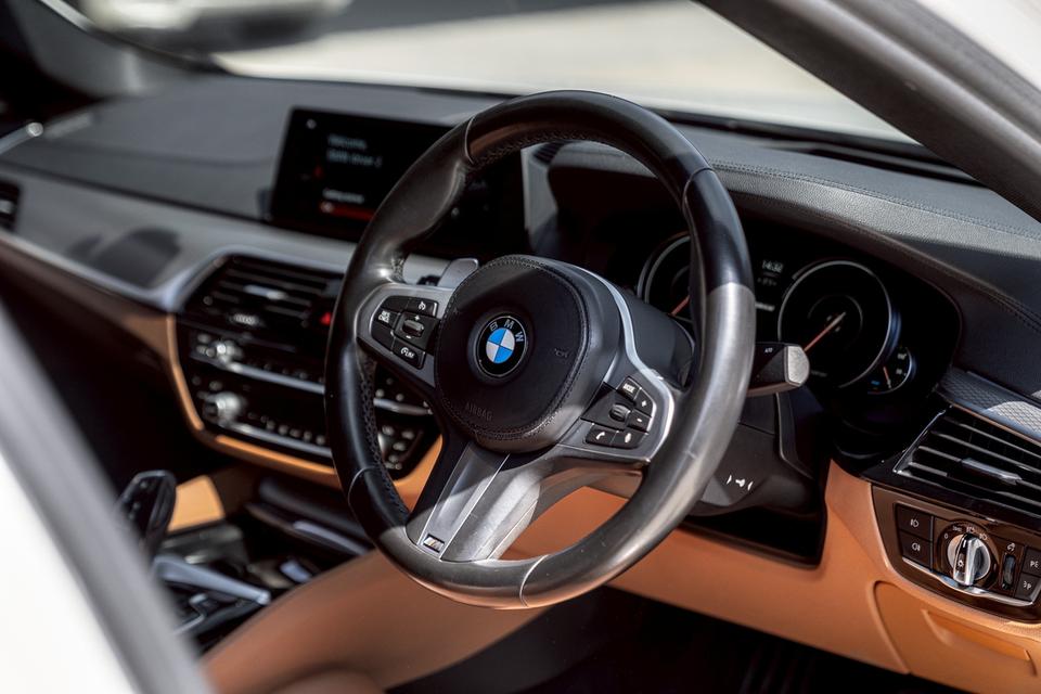 รหัสรถ 67GG9191 BMW 530e Msport G30 ปี 2018 รูปที่ 14