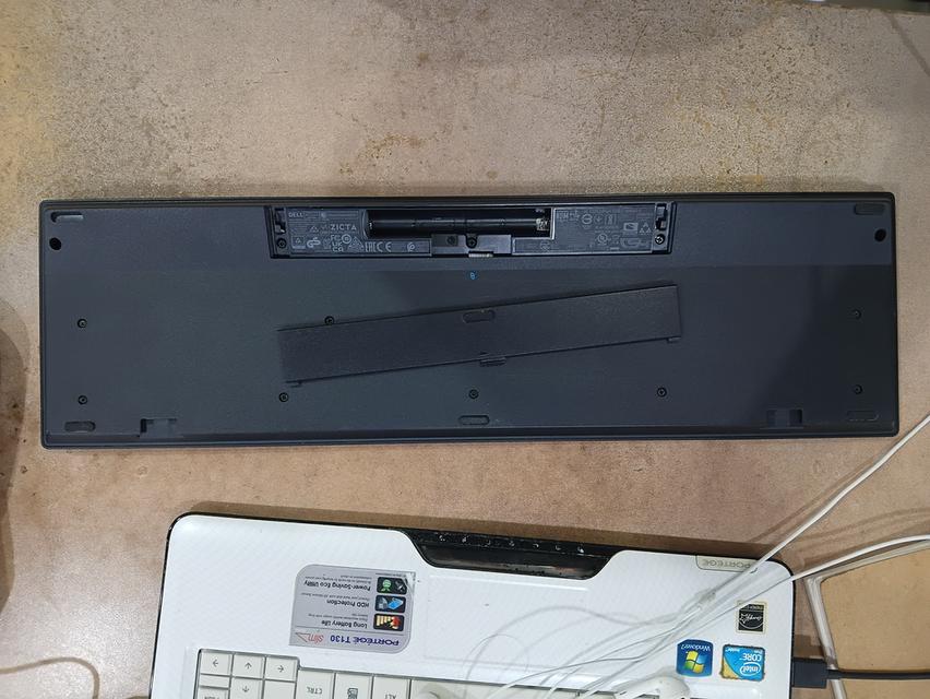 คีย์บอร์ด ไร้สาย Dell แท้ มือ 2 ขาย 300 บาท