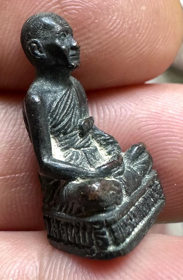 รูปหล่อลอยองค์รุ่นแรก(กริ่งกังวาน)31 หลวงพ่อจรัญ วัดอัมพวัน สิงห์บุรี รูปที่ 4