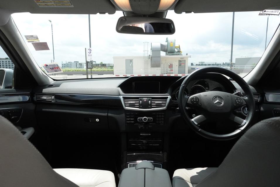 MERCEDES BENZ E250 CGI 1.8 Avantgarde (W212) ปี2012/2013 12