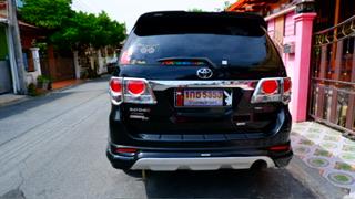 Toyota Fortuner 4WD TRD Sportivo 3.0 4