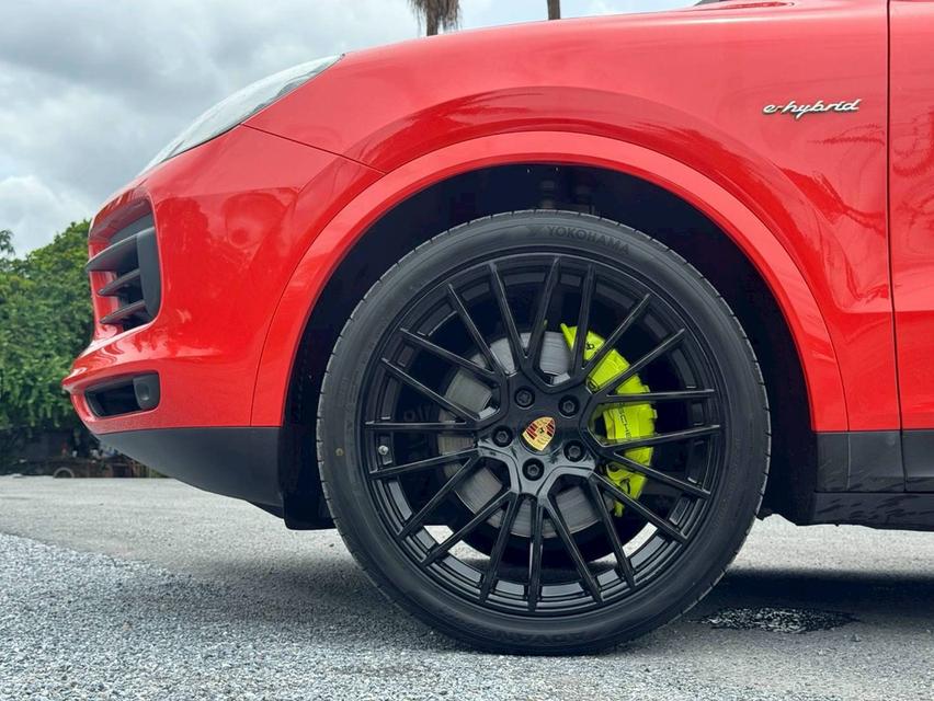 Porsche Cayenne e-hybrid Coupe 2019 รถสวยใหม่ โดดเด่นมีเสน่ห์สุดๆ 7