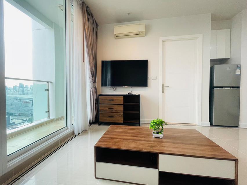 Condo TC Green Rama 9 ใกล้รถไฟฟ้า MRT พระราม 9 มีหลายห้อง ชั้นสูง วิวสวย คัดตำแหน่งห้องดีที่สุด ตกแต่งครบ 2