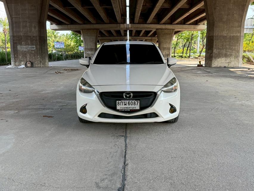 ขายรถ mazda2 1.3 High Sedan ปี 2015 สีขาว เกียร์ออโต้