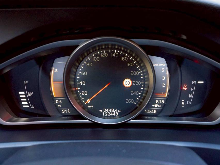 Volvo V40 Cross Country ปี17 รูปที่ 8