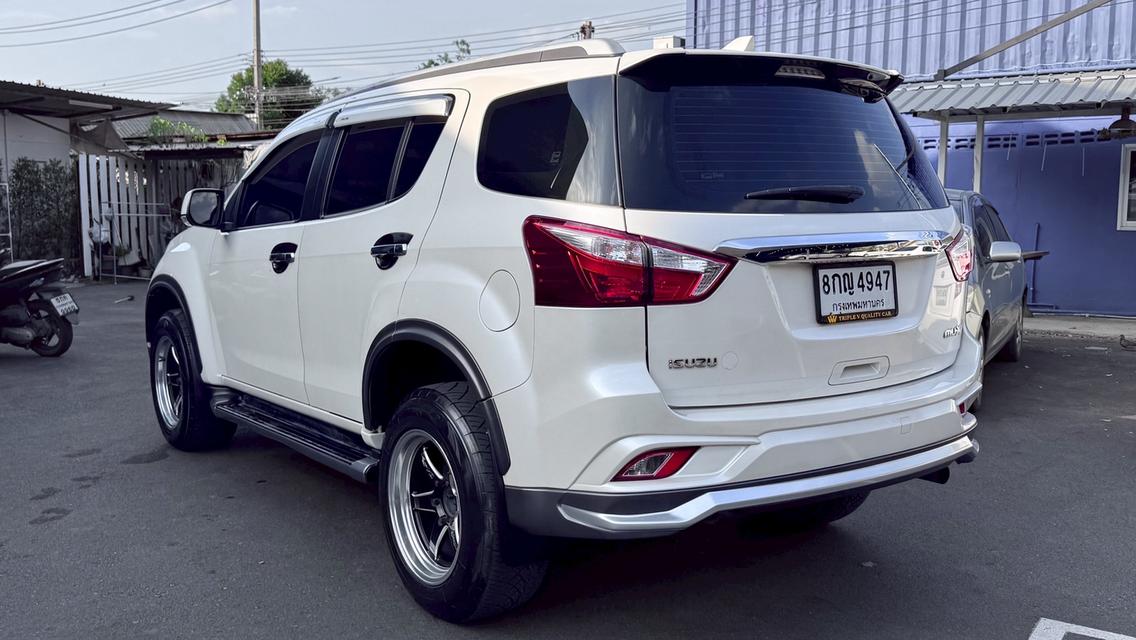 รหัสรถ TPV4947 :MUX The Iconic Pearl White (เจ้าของมือเดียว)ปี : 2018