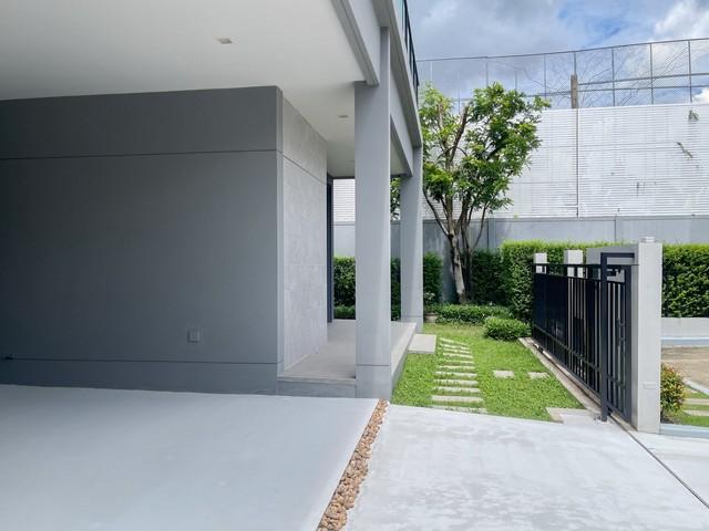 ให้เช่า /ขายบ้านเดี่ยว "หลังมุม" สวยพร้อมอยู่ ตกแต่งใหม่ทั้งหลัง! บางกอก บูเลอวาร์ด พระราม 5  ใกล้ถนนนครอินทร์ และ ร.ร.เด่นหล้า พระราม 5 6