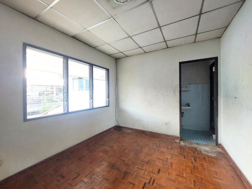 บ้านแฝด 3 ล้านบาท! ทำเลโคตรสะดวก ติดถนนติวานนท์ ใกล้ Central แจ้งวัฒนะ และ BTS สถานีปากเกร็ด! 20