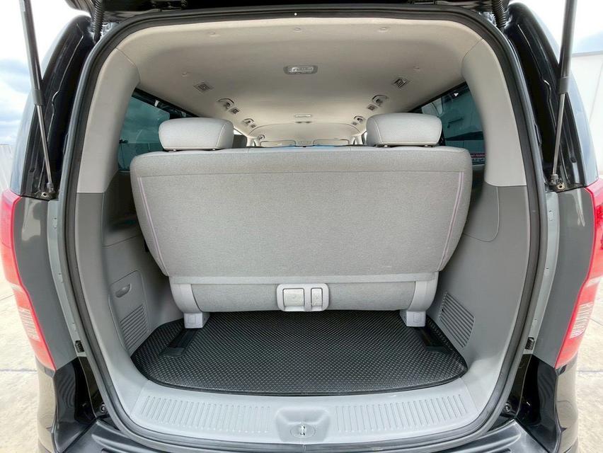 Hyunda H1 2.5 Elite ปี 18 11