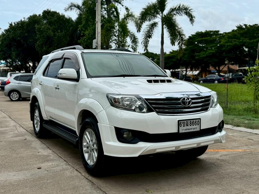 ขาย Toyota Fortuner 2.5V ปี15