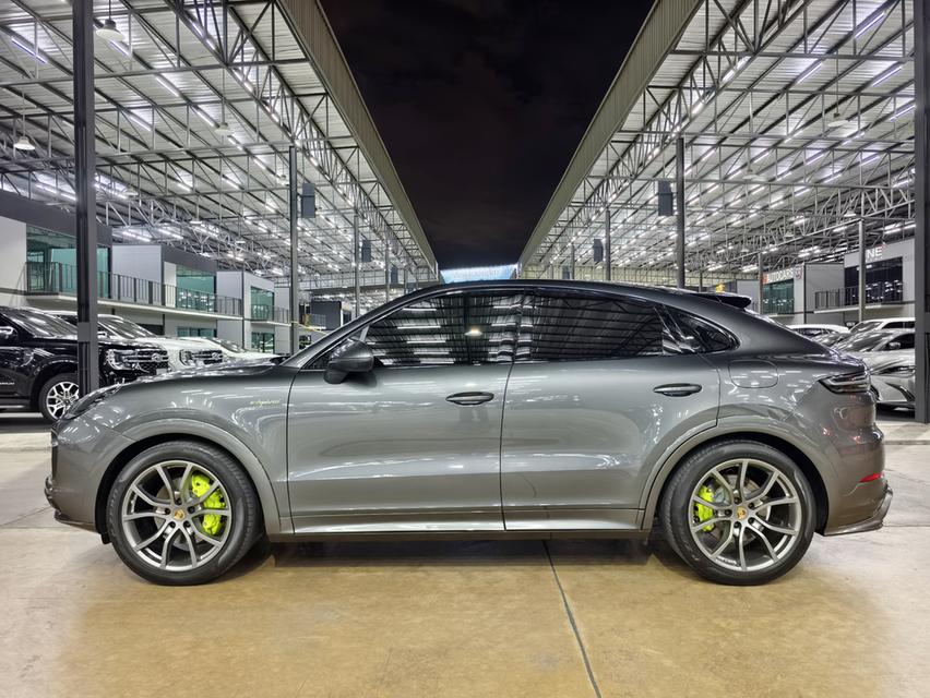 Porsche Cayenne E-Hybrid Coupe 2022 5
