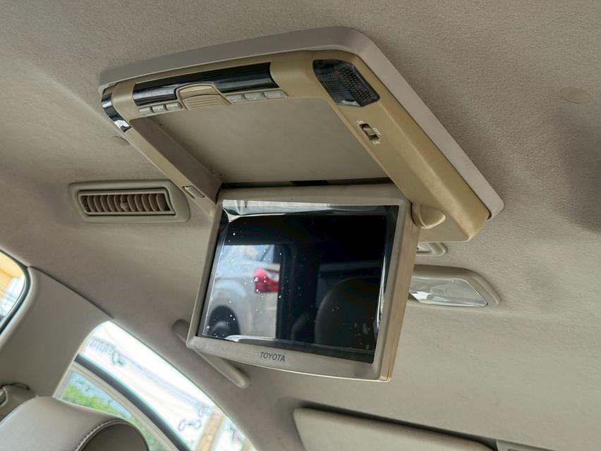 2012 TOYOTA INNOVA 2.0V 11