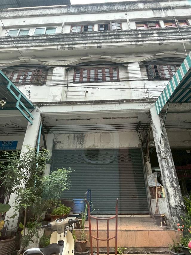 ขายอาคารพาณิชย์ 3.5 ชั้น เนื้อที่ 19 ตารางวา หมู่บ้านสินธานีวิลล่า ตำบลคลองกุ่ม อำเภอบึงกุ่ม กรุงเทพฯ 1