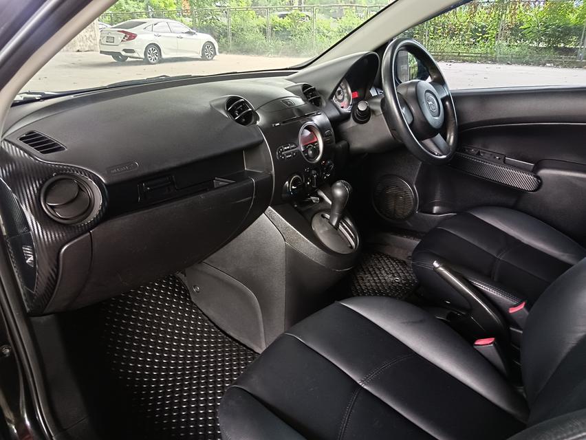 Mazda2 1.5A/T 2011 7