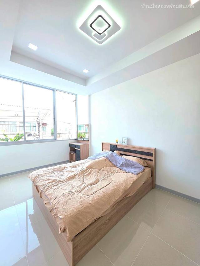 หมู่บ้านราชพฤกษ์ ฉลองกรุง 13