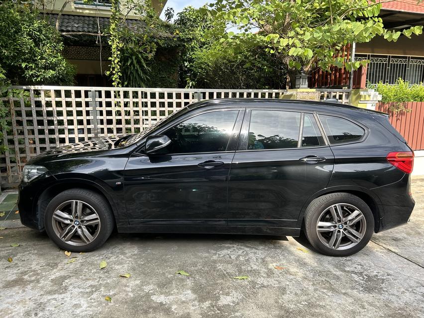 รถ BMW X1 2019