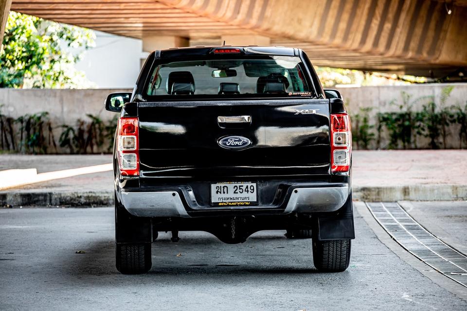 Ford Ranger Hi-lander 4 ประตู 2.2 XLT เกียร์ Auto ปี 2012 สีดำ 6