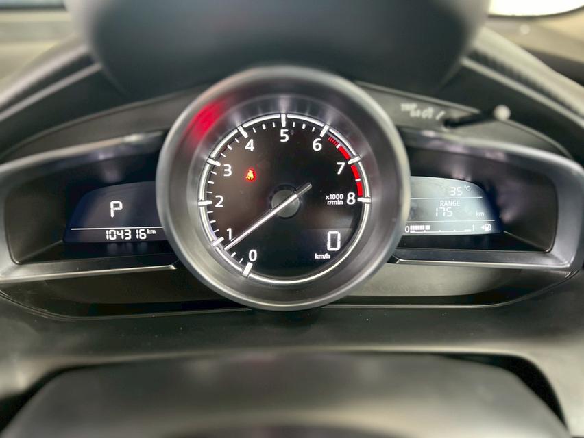 ปี 2020 MAZDA 2, 1.3 SP โฉม ปี14-ปัจจุบัน 5Dr ไมล์แท้104,316 km. คู่มือ+บุ๊คเซอร์วิสครบ 10