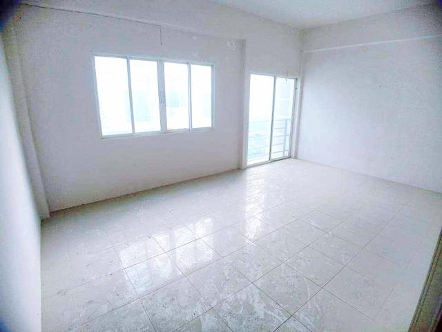 MRT บางอ้อ 1.7 กม.ม.มจพ. 1.5 กม. รพ.ยันฮี 1.6 กม.ให้เช่าอาคารพาณิชย์ 4 ชั้นหลังมุม 20 ตร.วา. 320 ตร.ม.ทำเลดี 3