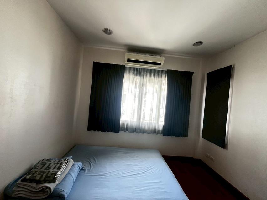 หมู่บ้านเดอะเซนโทร อ่อนนุช-ลาดกระบัง ซอย 20 ถนนลาดกระบัง แขวงลาดกระบัง เขตลาดกระบัง กรุงเทพมหานคร 15