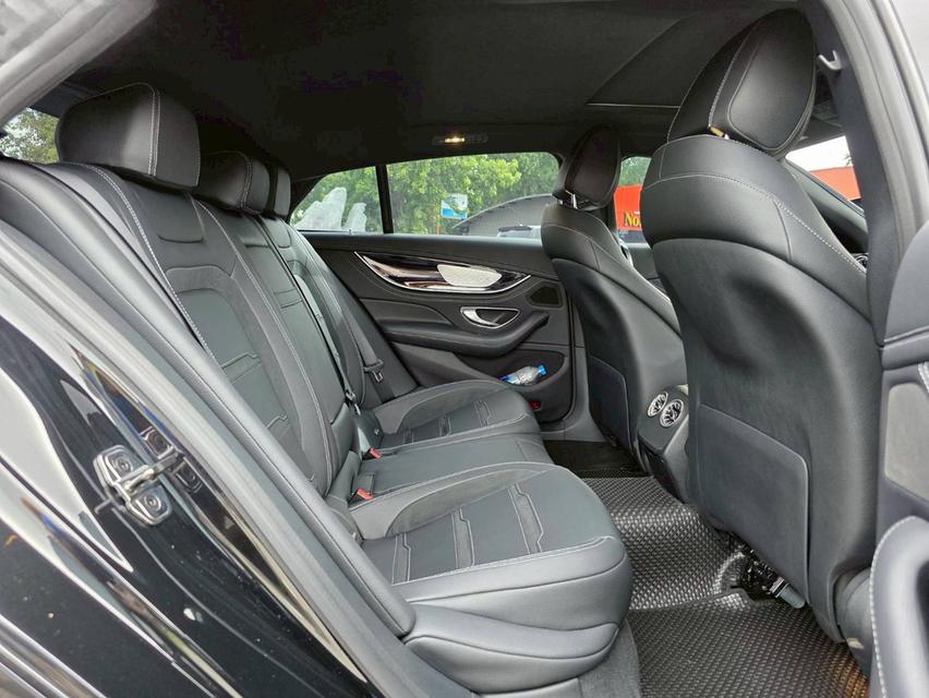 GT53 4 MATIC+ AMG GTR 17