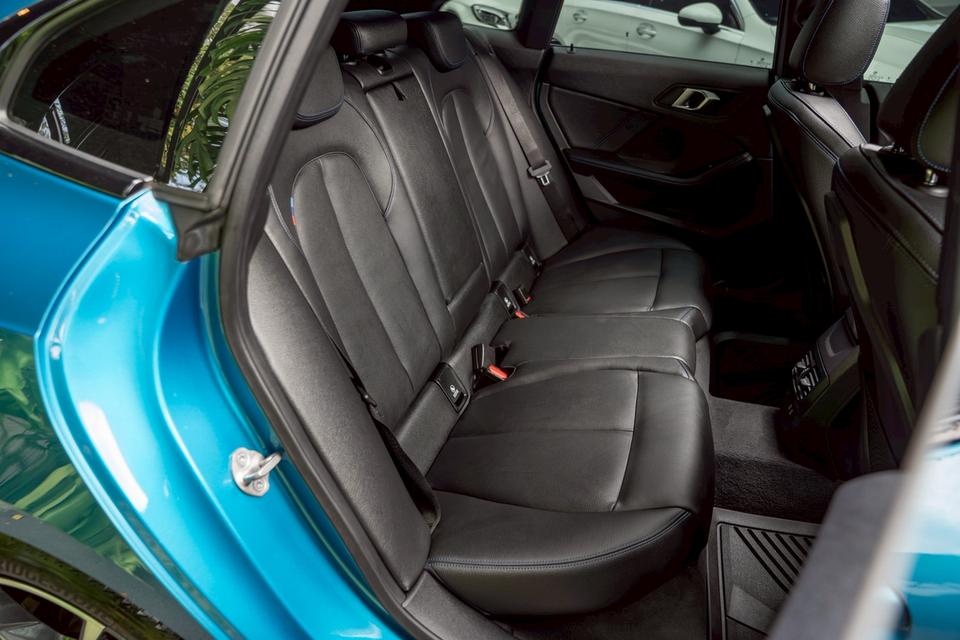 ❤️‍🔥เข้าใหม่! 𝘽𝙈𝙒 𝟮𝟮𝟬𝗶 𝙘𝙤𝙪𝙥𝙚 พร้อม BSI ศูนย์✨ “BMW 220i Coupe M Sport”  ปี 2023 6