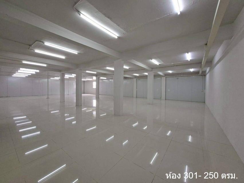 ให้เช่าพื้นที่ออฟฟิศ ใกล้สนามบินสุวรรณภูมิ ติดถนนใหญ่ เดินทางสะดวก (N.1746) 12