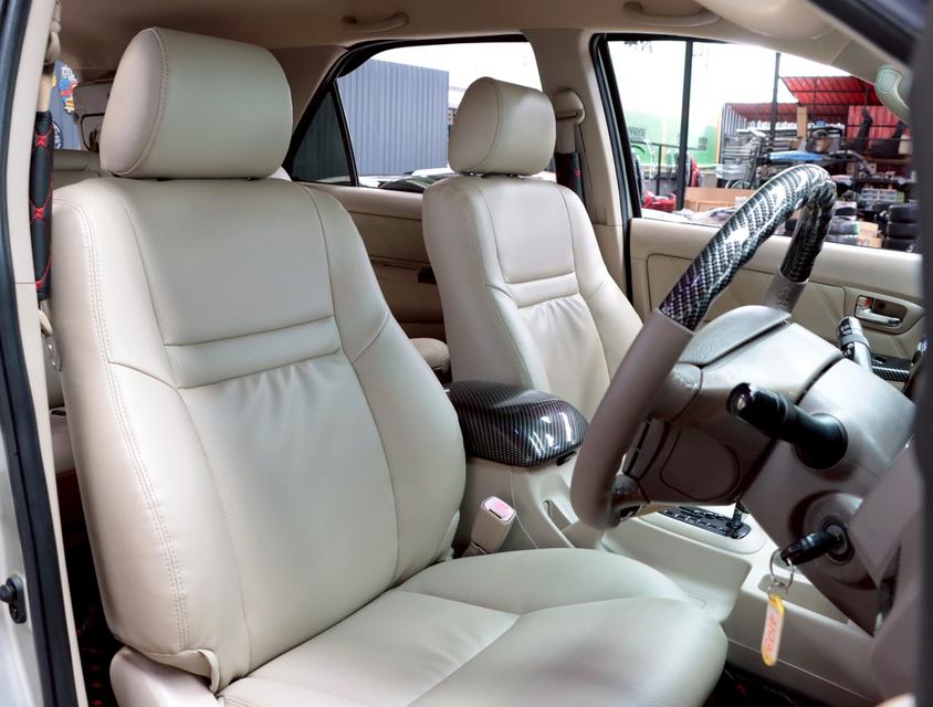TOYOTA FORTUNER 3.0 V 4WD ปี 2006 12