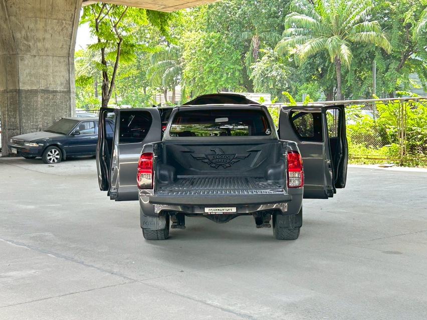 Toyota Revo Diesel Year 2022 9
