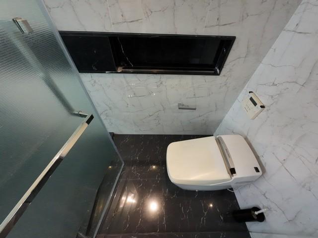 P572 ให้เช่า ขาย ทาวน์โฮม 3 ชั้น โครงการ แลนด์มาร์ค เอกมัย-รามอินทรา LANDMARK EKAMAI-RAMINDRA ถนนสุคนธสวัสดิ์ ตกแต่งพร้อมเข้าอยู่ 17