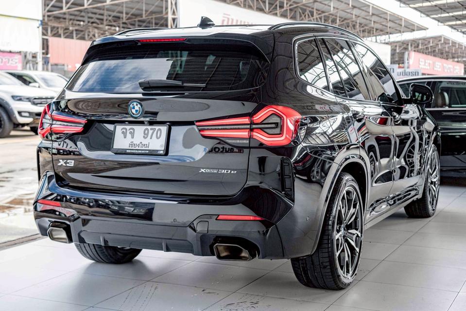 รหัสรถ NP970 รุ่นรถ : BMW X3 XDRIVE30e M SPORT ปีรถ : 2022 10