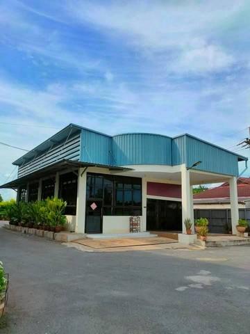 ขายโกดังสำนักงานสามพรานนครปฐม 5 ไร่ 3 งาน 36 ตร.วา พื้นที่สีเหลือง มีใบรง. 4 1