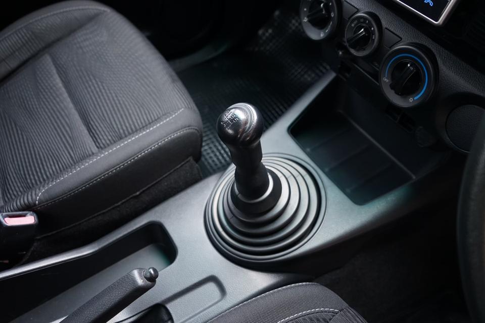 2019 TOYOTA REVO 2.8J 10