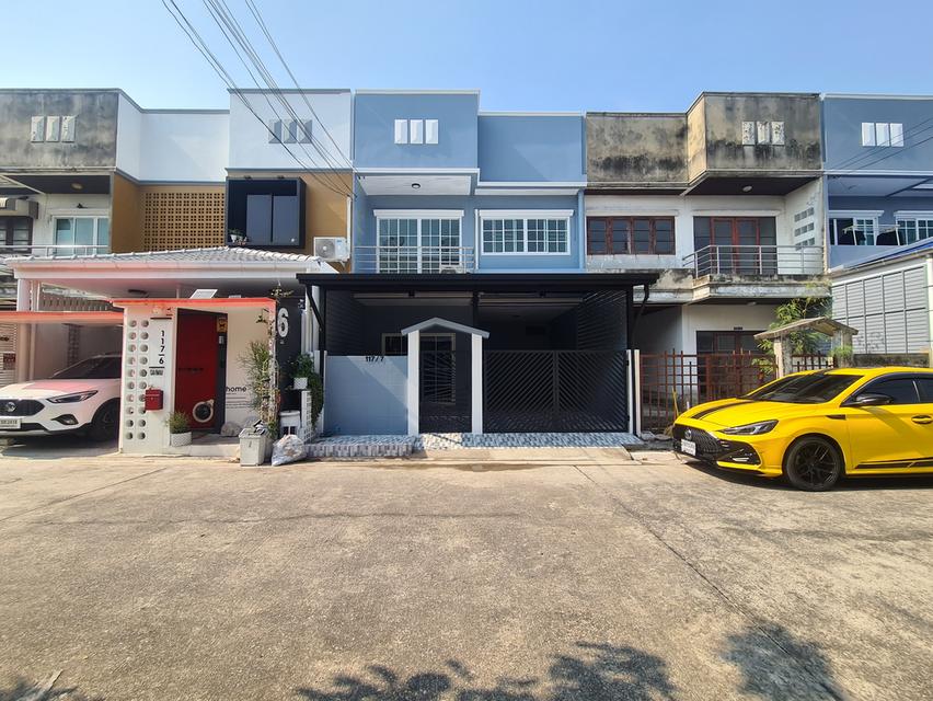 ขายทาวน์เฮ้าส์มือสอง 1