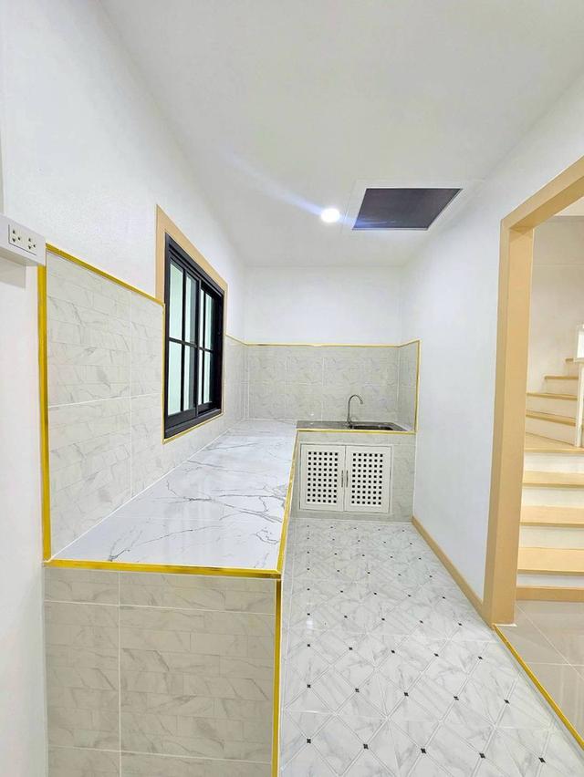 หมู่บ้านบัวทองธานี ฝั่งตรงข้ามสมบัติบุรี 14