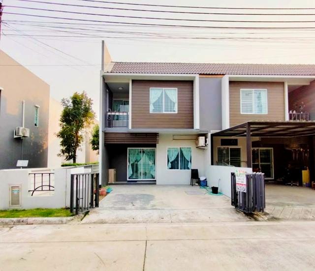 วงแหวน ราชพฤกษ์ 340 229ตร.ม. วัดสามง่าม บางบัวทอง 2.1 กม. เช่าทาวน์โฮมหรู 2 ชั้น แปลงมุม 29ตร.วา. พร้อมเฟอร์ เครื่องใช้ไ